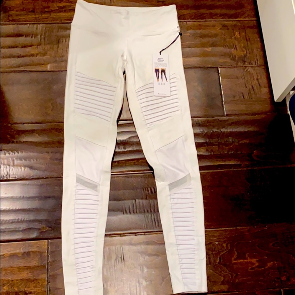 Alo moto leggings
